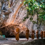 Meditate in Thailand