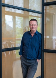 PhotoA_corporate_profile_portrait_09