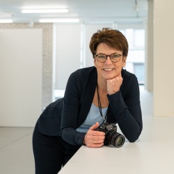 PhotoA_corporate_profile_portrait_20